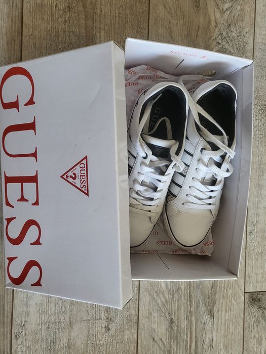 Обувки оригинални Guess 37 номер
