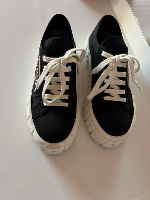 Prada кецове черни