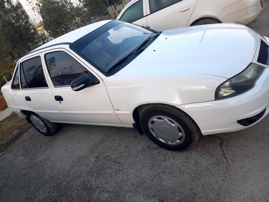 Nexia2  1.6 dons sotiladi