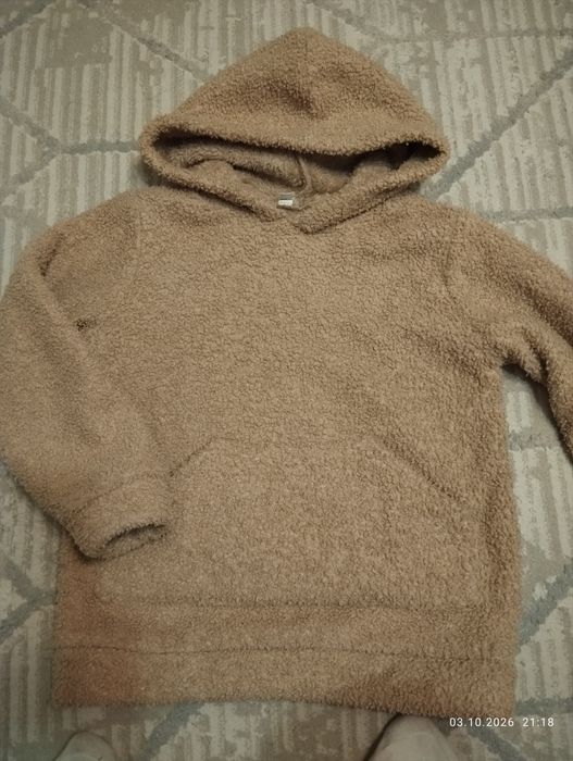 Продам кофты 4 штуки за 1000