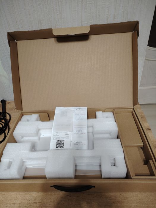 Продам ноутбук Huawei D16