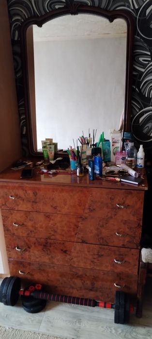 Продам мебель...