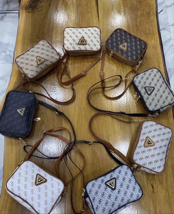 чанти Guess,Gucci,Pinko и още