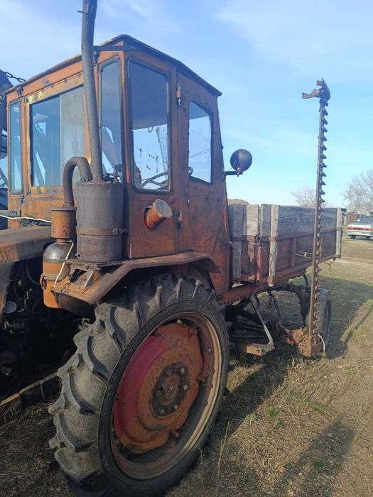 Продам трактор Т-16 с сенокосилкой