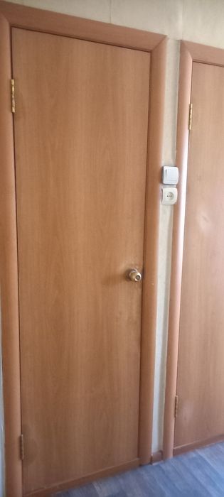 Дверь на санузел