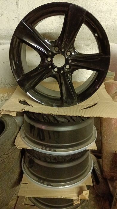 Продам 16 диски титаны