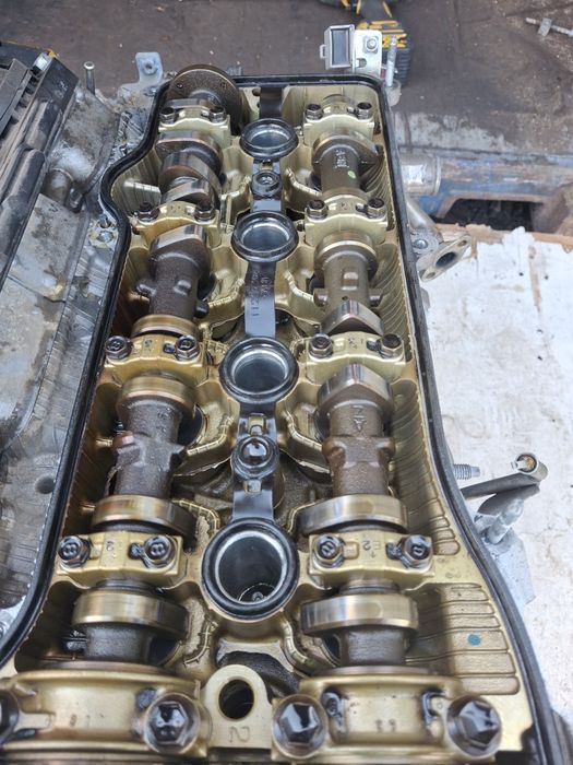 Продаётся двигатель на Тойота Авенсис