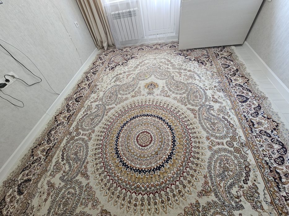 Продам ковры, состояние отличное