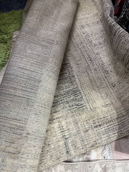 Продается серый ковер