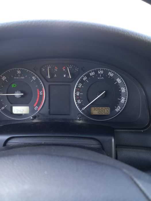 Vând Skoda Superb 1