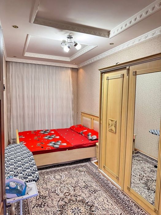 Uy sotiladi  3xonali