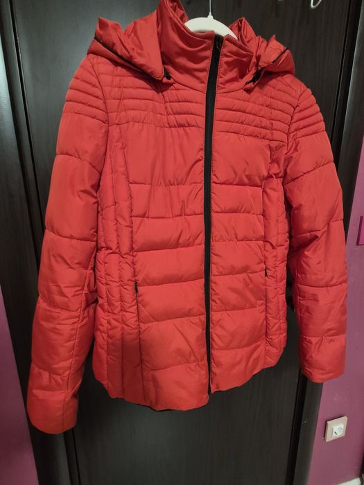 Дамско яке Lee Cooper, размер ХЛ, цвят наситено оранжево, към червено.