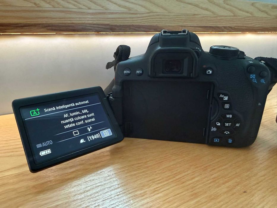 Aparat Foto Canon EOS 750D