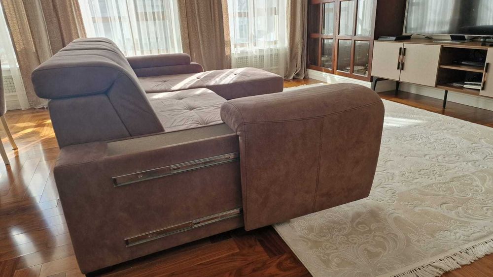 Диван в гостинную