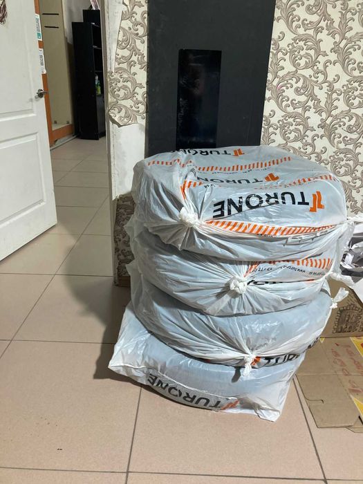 Продам Резину 235/75/16