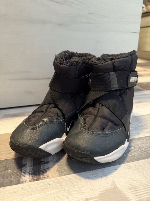 Детски зимни ботуши Nike