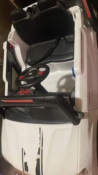 - Автомобил Болалар учун 3ёшдан 10 ёшгача