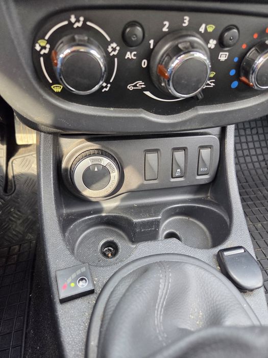 Dacia duster 1.6 benzina 4x4 cu gpl