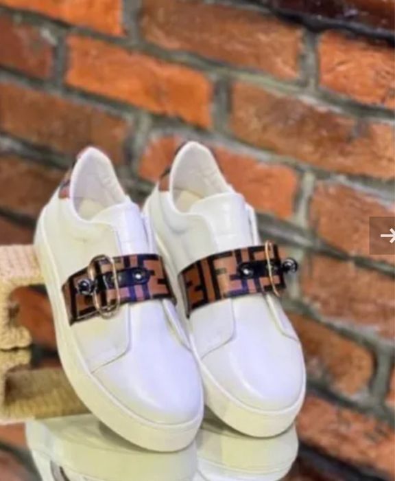 Дамски маратонки