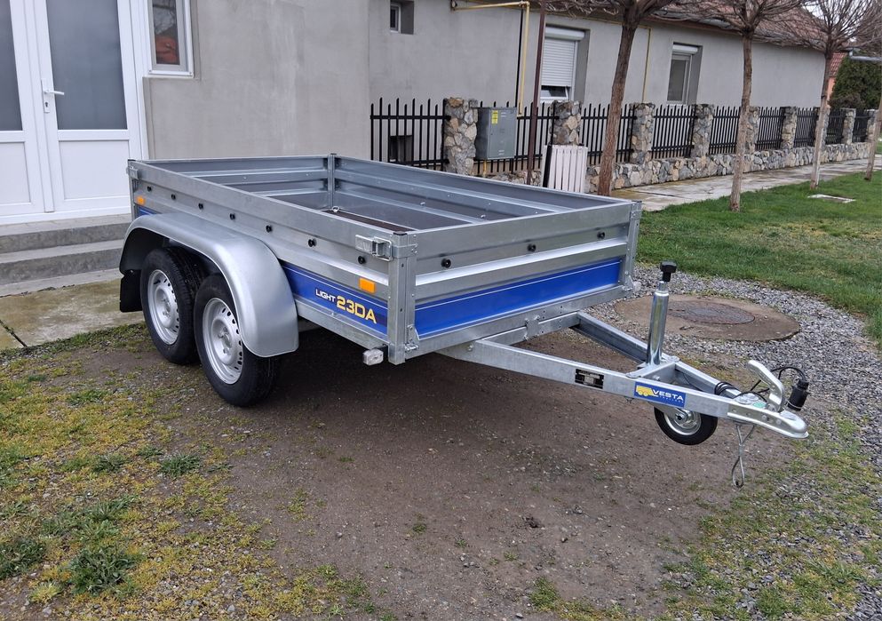 De Vânzare Remorcă Nou 2 AXE Cat  B  CARTE  INDENTITATE / RAR CIV