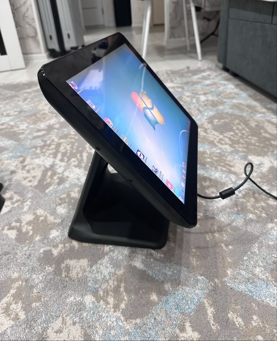 Продам Pos моноблок AT709