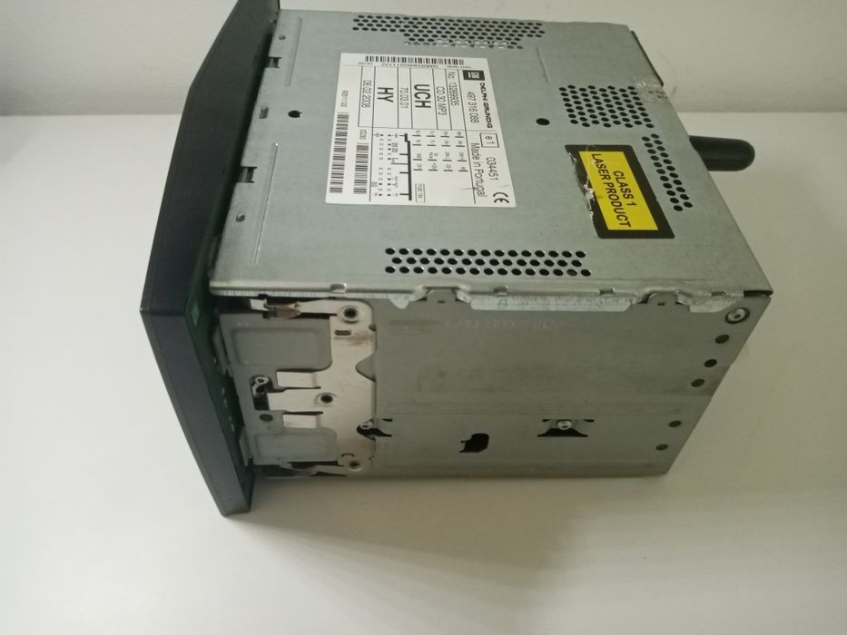 Casetofon Grundig GM, Opel Zafira B, Astra.