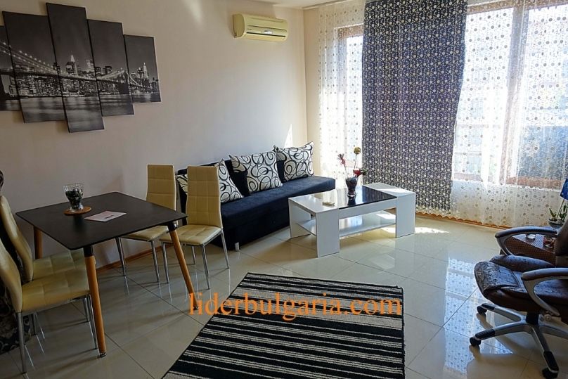 Двустаен апартамент в комплекс Магнолия Гарден