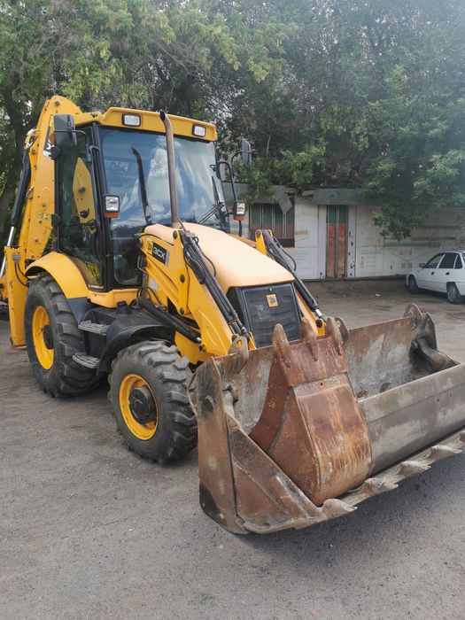 Услуги Эксковатора Погрузчика 3/1