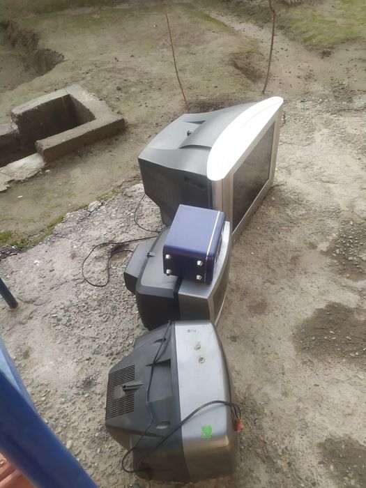 Телевизорлар, калонка ва пылесос сотилади