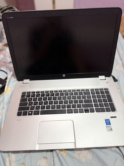 Ноутбук HR i7 111гб