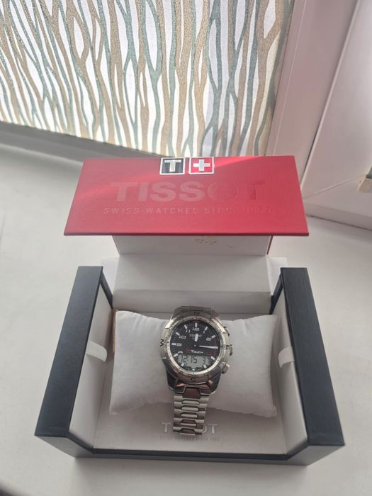 Продам часы TISSOT