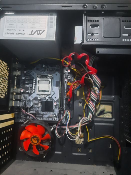 Keys manitor yo sotiladi 300000 sam