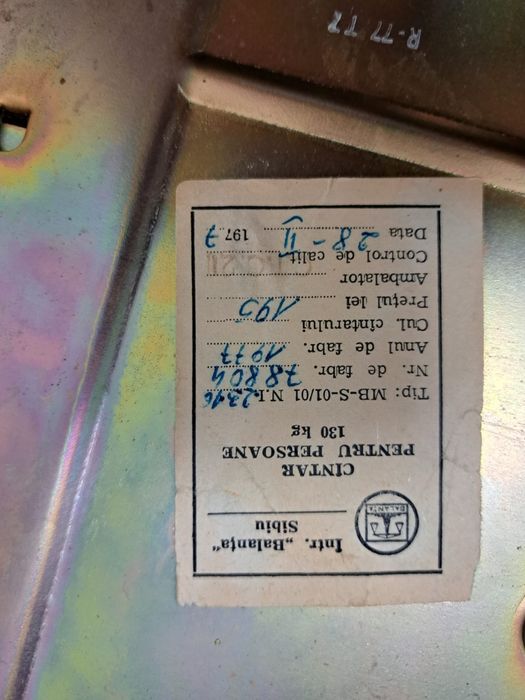 Cantar baie mecanic vechi