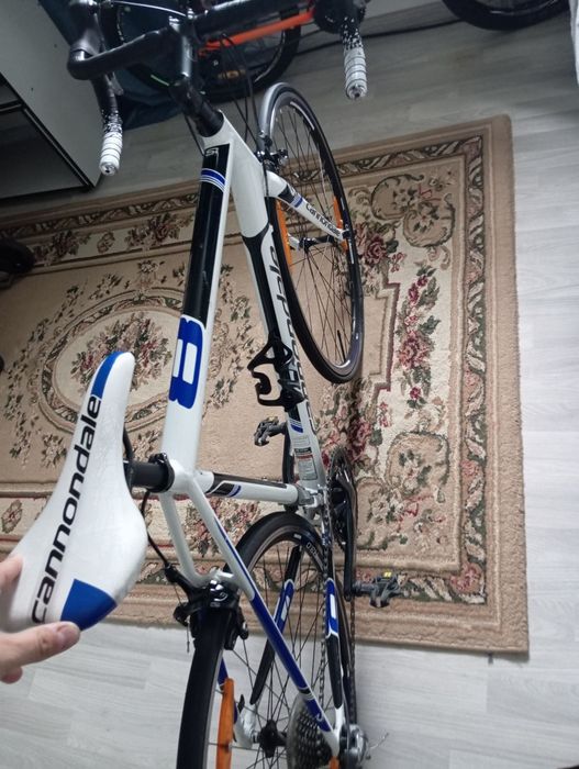 Велосипед шоссейный cannondale_caad8 _2016