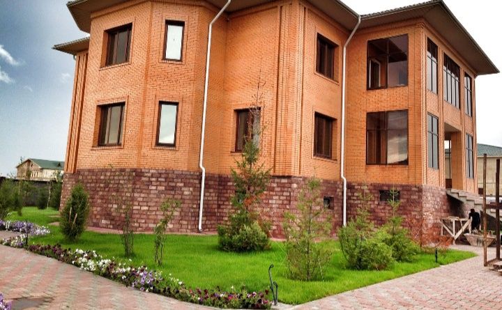 Пластиковые окна,балконы,витражи,перегородки,Алюминевые витражи и т д.