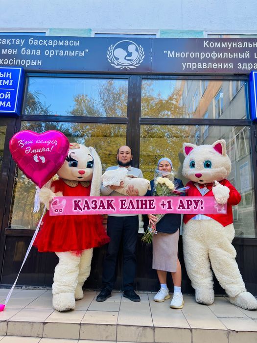 Аниматоры / мишки на праздник