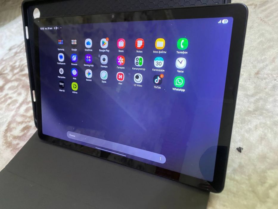 Samsung galaxy tab A9+