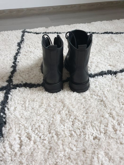 Ghete Stradivarius 35