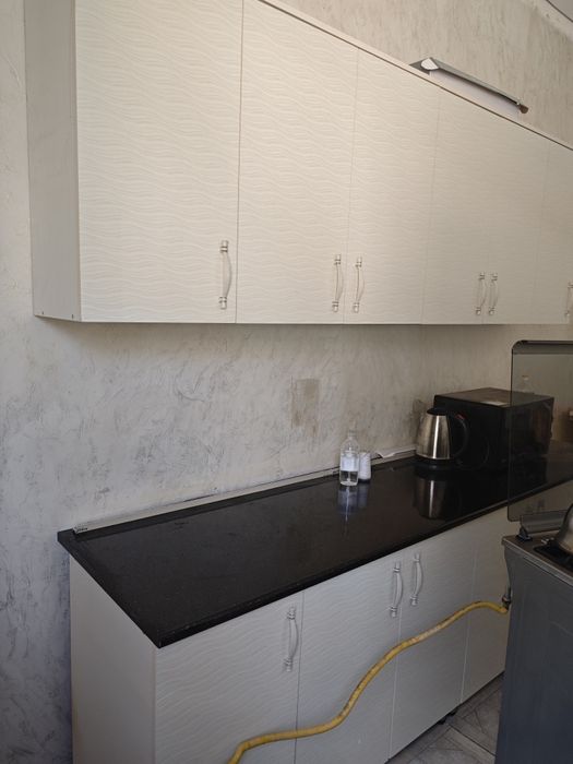 Продается кухонный гарнитур