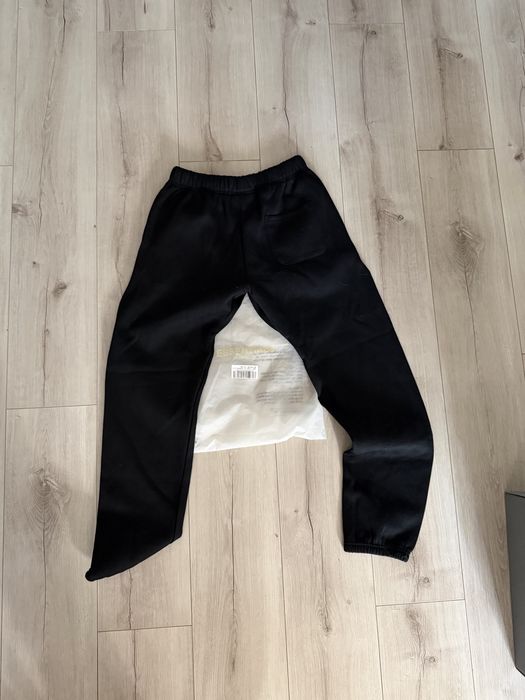 Essentials долнище