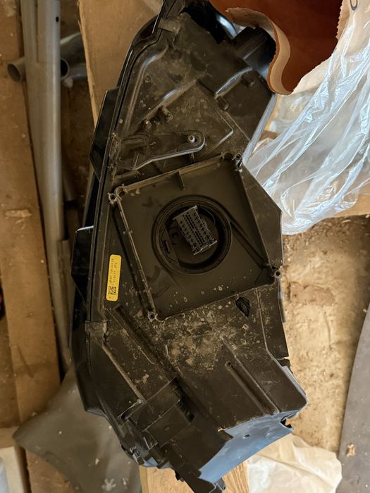Far dreapta matrix , caseta directie audi a5b9