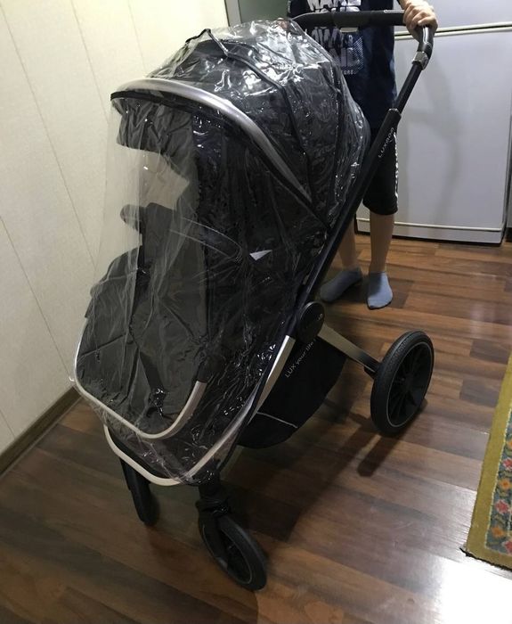 Bolalar kolyaskasi sotiladi!!! Holati yangi