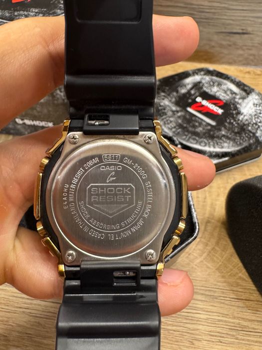 Часовник Casio G-Shock GM 2100G 1A9