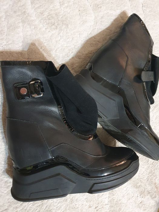 Полусапожки демисезонные.