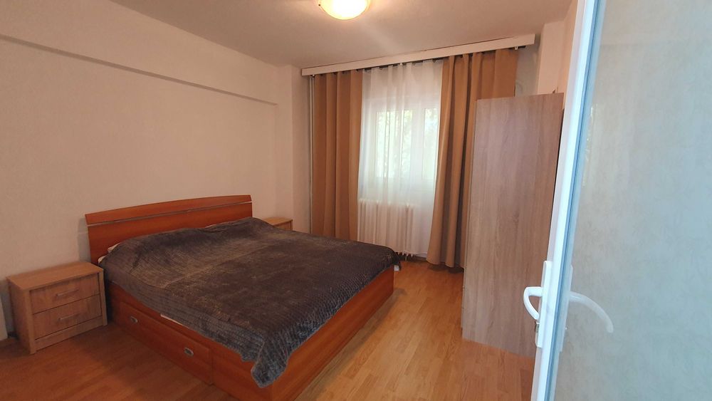 Ofer spre închiriere ap. 2 camere  B-dul Basarabia