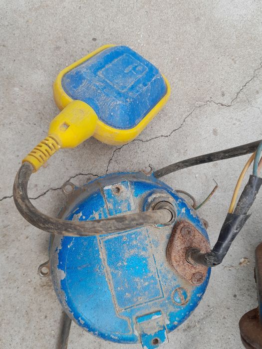 Pompa submersibila, pt. piese sau reparat