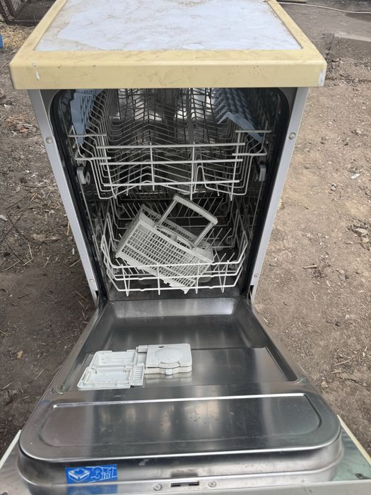 Продам посудомойку