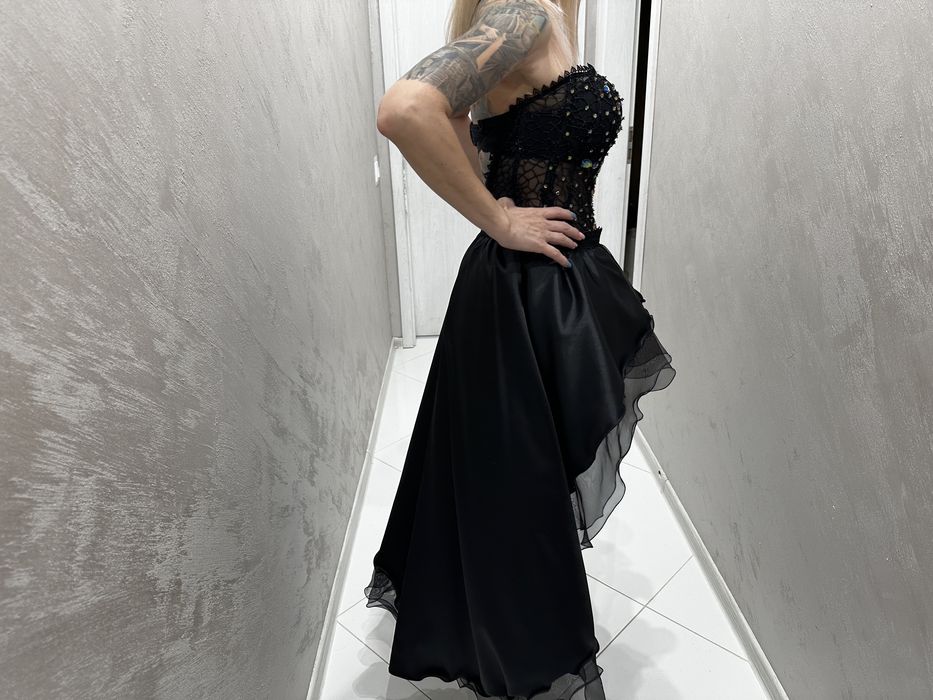 Бална рокля.