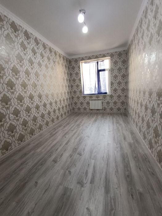 Срочно 2/1/5 сотилади 56м²