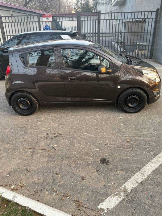 Продается SPARK цвет CHOKO